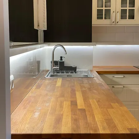 Family On Saska Kepa *