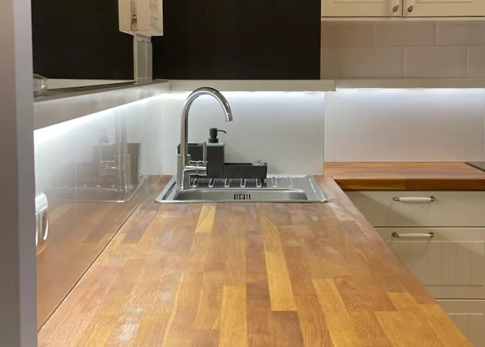 Family On Saska Kepa *